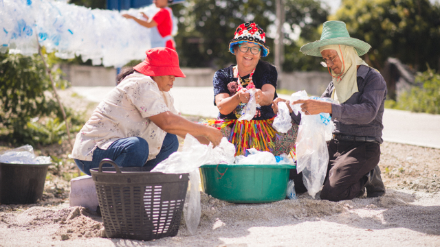 ชุมชน LIKE (ไร้) ขยะ